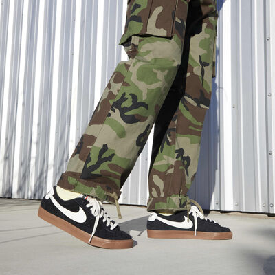 نايكي بليزر لو 77' فينتج حذاء للنساء أسود