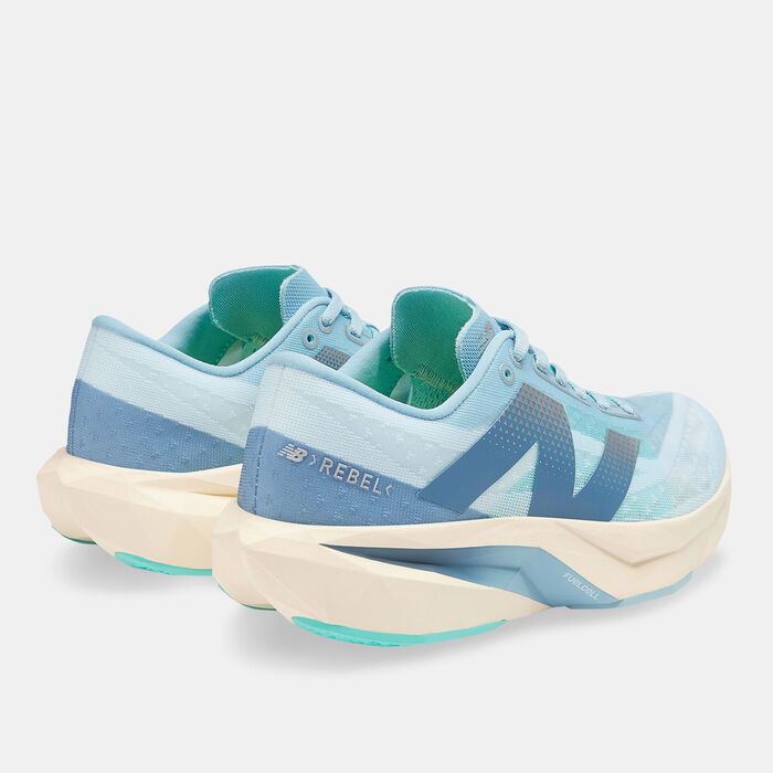 نيو بالانس حذاء الجري فيولسيل ريبيل v4 للنساء أزرق image number 2