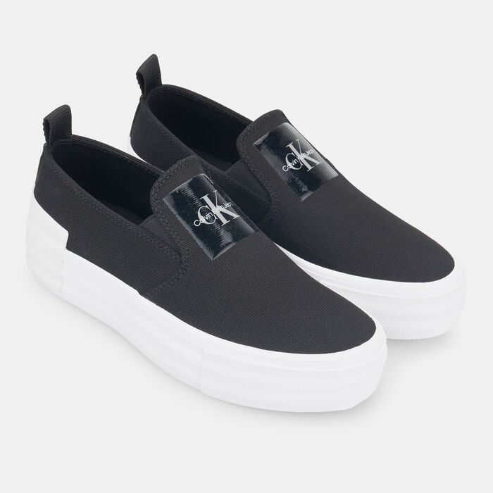 كالفن كلاين حذاء بولد فولكنايزد فلاتفورم سليب اون للنساء أسود image number 1