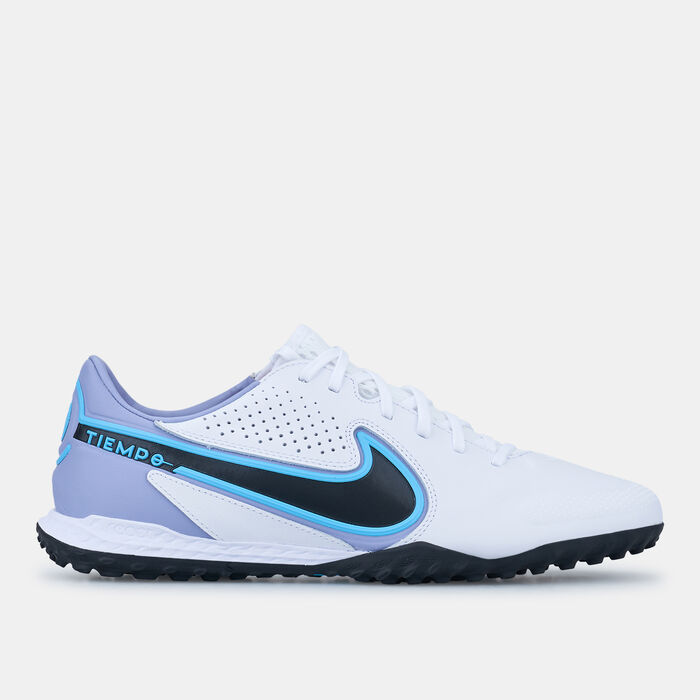 نايكي حذاء كرة القدم رياكت تيمبو لجند 9 برو لملاعب العشب الصناعي للرجال أبيض image number 0