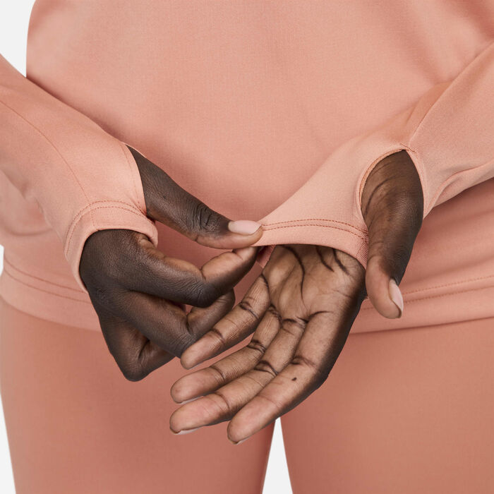 نايكي بيسر سويتشيرت دراي-فت بربع سحاب للنساء خوخي image number 3