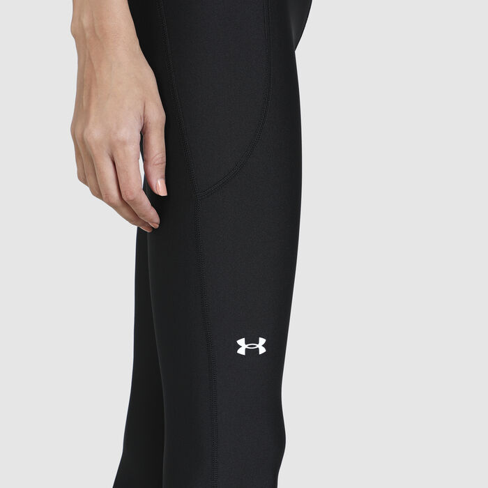 اندر ارمر بنطال رياضي ضيق يو ايه تيك&trade; هيت جير&reg; للسيدات أسود image number 4