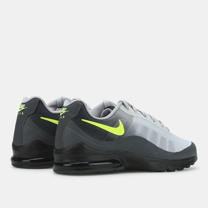 نايكي حذاء اير ماكس إنفيجور للرجال رمادي image number 2