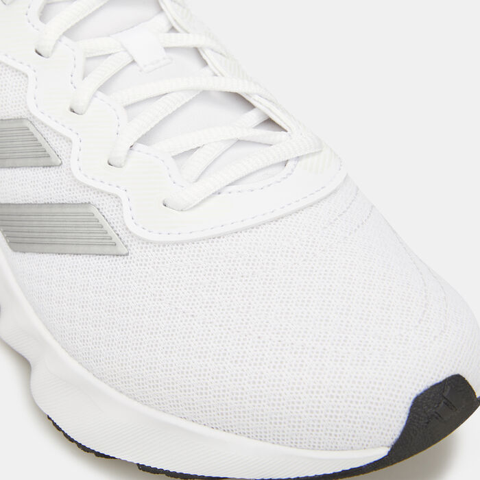 اديداس حذاء الجري سويتش موف للنساء أبيض image number 5
