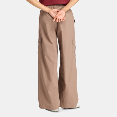 نيو بالانس بنطال كارجو منسوج للنساء بنى