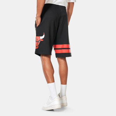 نيو ايرا شورت أن بي أيه شيكاغو بولز آرك جرافيك للرجال أسود
