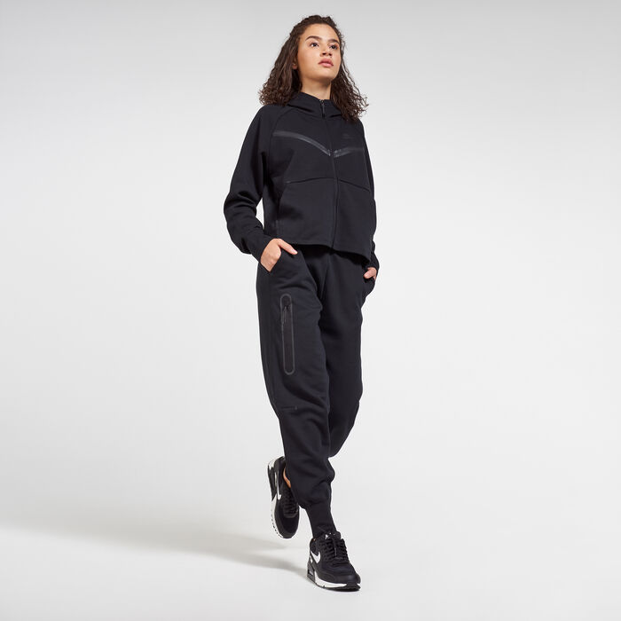 نايكي بنطال سبورتسوير تك فليس للنساء أسود image number 2