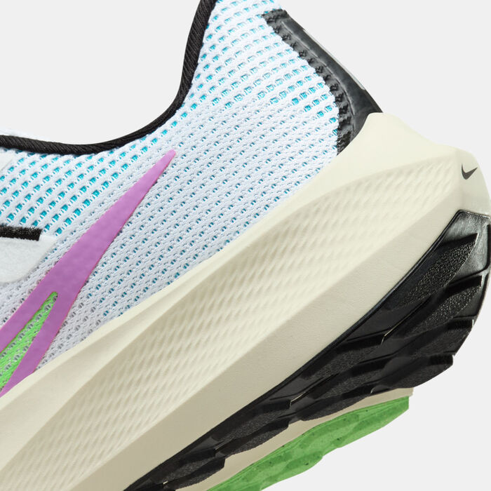 نايكي حذاء بيجاسوس 40 SE للرجال أبيض image number 4