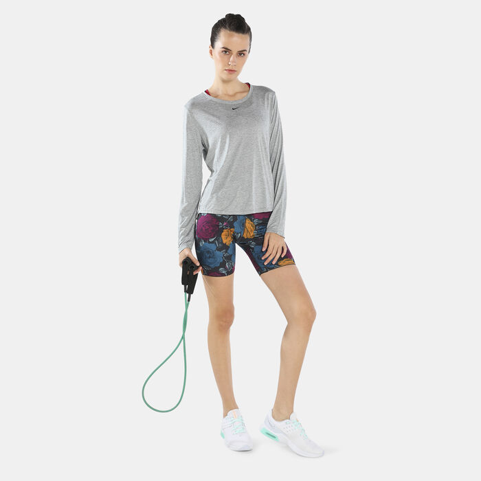 نايكي تيشيرت دراي-فت ون للنساء رمادي image number 2