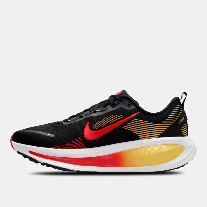 نايكي حذاء الجري فيميرو 18 رود للرجال رمادي image number 2