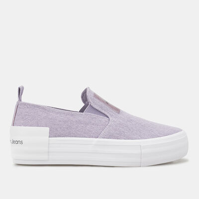 كالفن كلاين حذاء بولد فولكنايزد فلاتفورم سليب اون للنساء بنفسجي