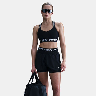 نايكي صدرية رياضية للتمرين برو بدعم خفيف للنساء أسود