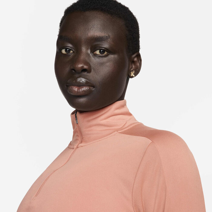 نايكي بيسر سويتشيرت دراي-فت بربع سحاب للنساء خوخي image number 2