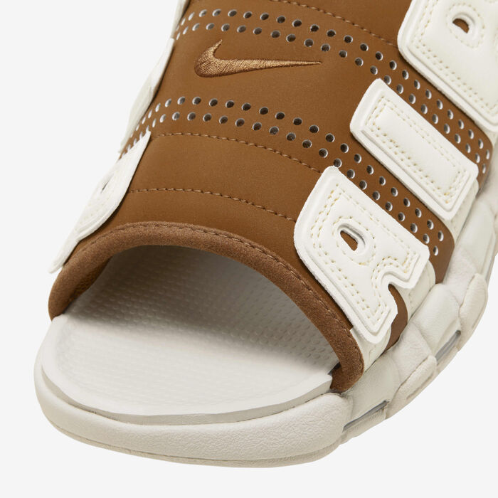 نايكي اير مور ابتمبو شبشب للنساء عاجي image number 5